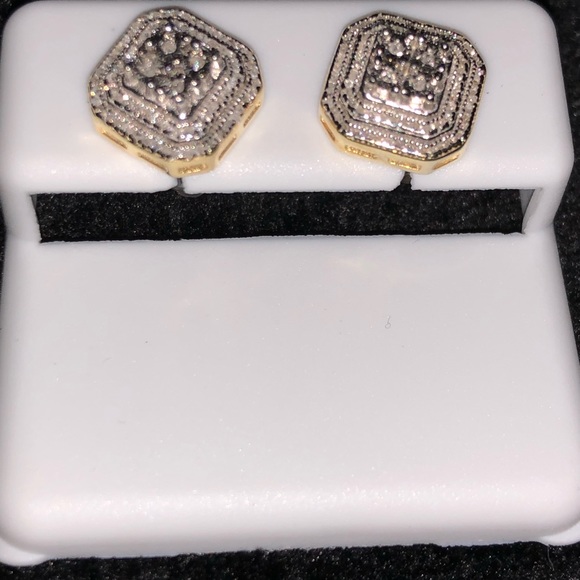 1/2ct REAL DIAMOND Cluster earrings - Picture 9 of 9
